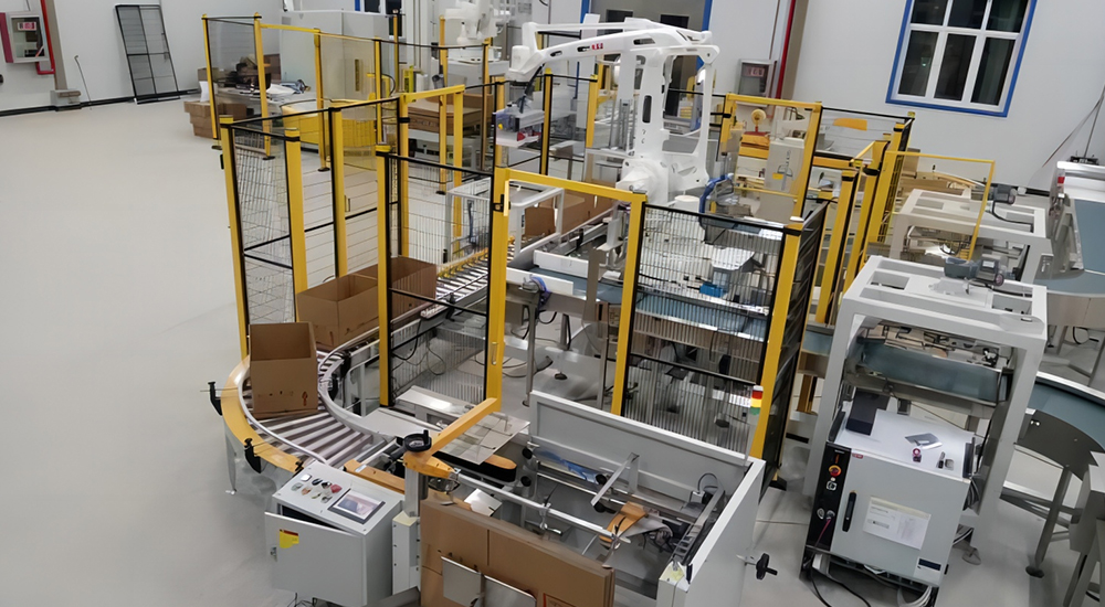 镭普森自动化分拣传送生产线可实现自动传输，自动扫码，自动称重，自动测量货物尺寸，自动装箱/集袋，码垛，AGV机器人运输等流程。分拣动作规范，拒绝暴力运输。长时间高速分拣、搬运不疲劳，节省企业生产和管理成本。亦可搭载或联接各类信息管理系统，实现高效管理。